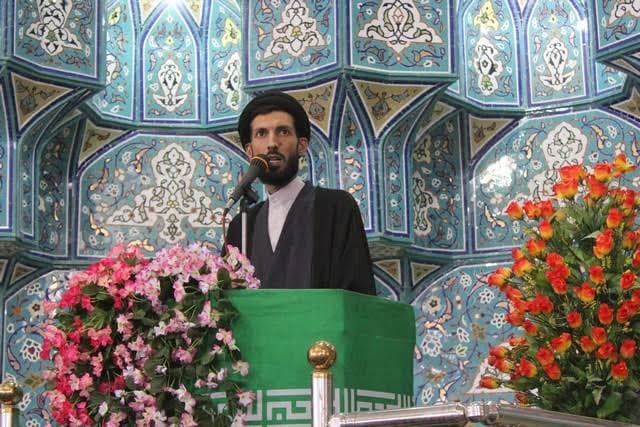 حضور ۱۰۰ شبه مردم اتفاق بزرگی است که باید آن را نعمتی الهی قلمداد نمود
